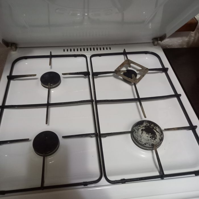 Продается  газ плита