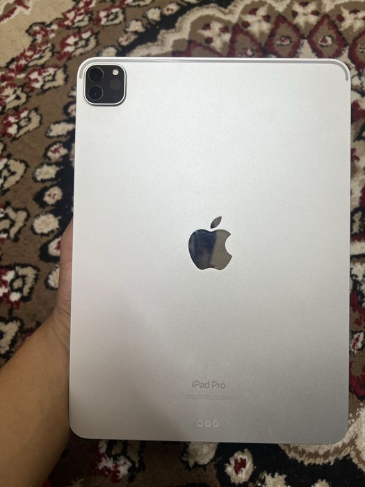 Ipad 11 pro m2.