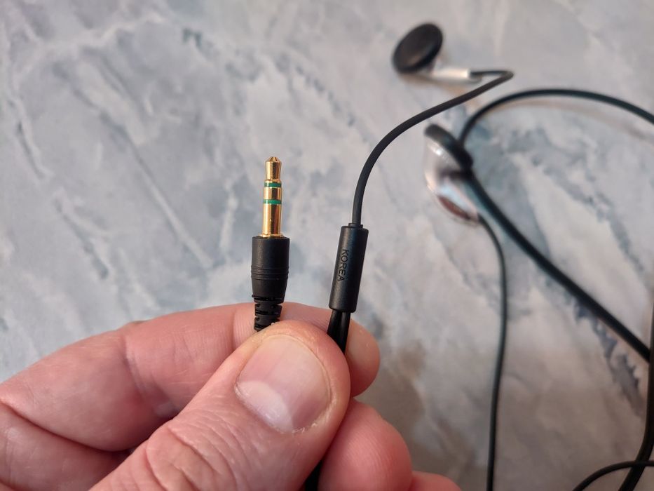 Наушники Sony mdr-e838 Корея.