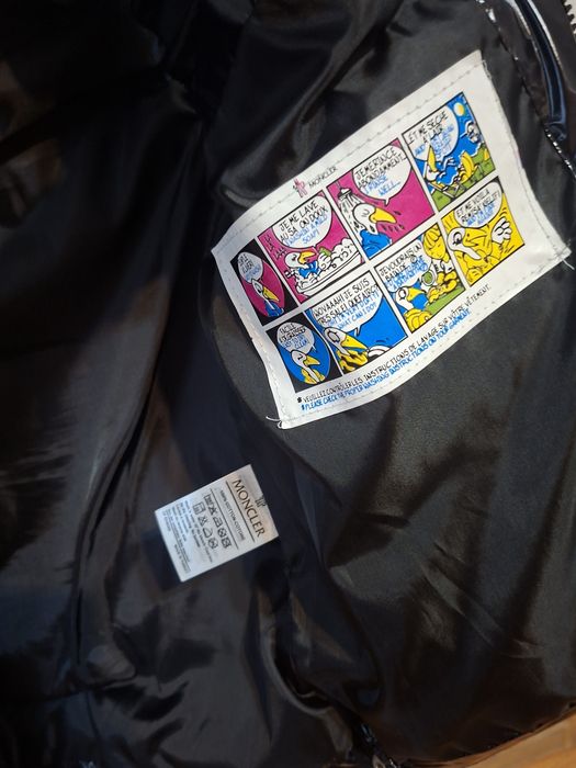 Vestă scurtă Moncler, mărimea S.