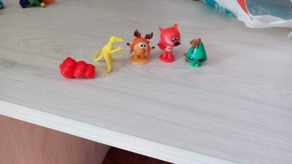 Киндер сюрприз, игрушка