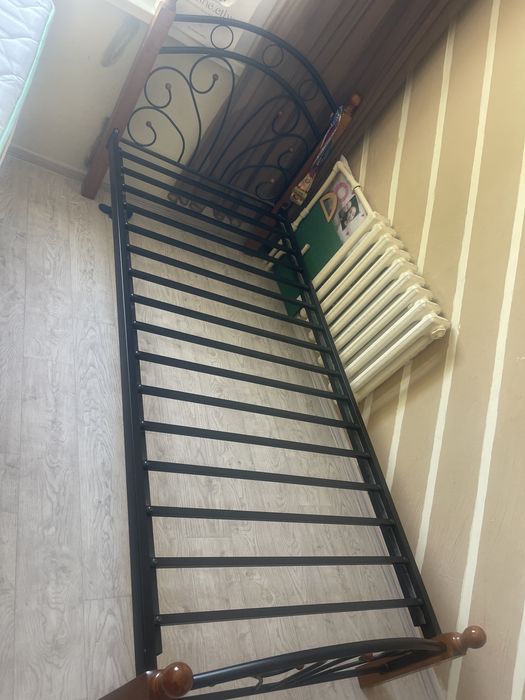 Продается кровать