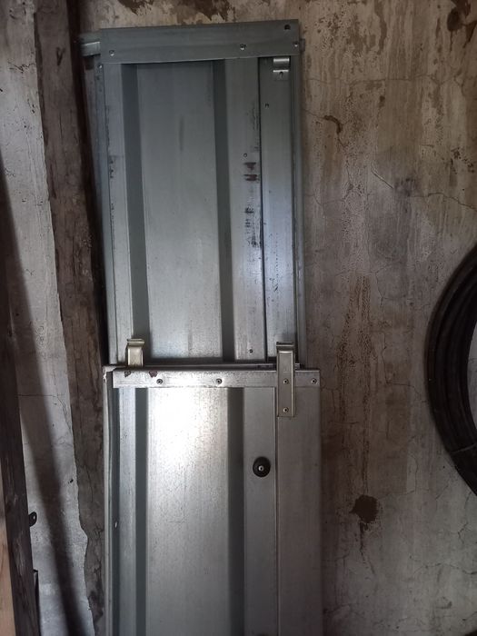 Продам борт от легкового прицепа