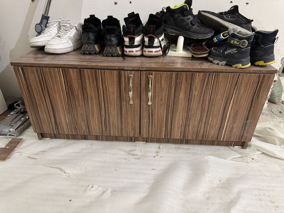 Срочно продам купе шкаф