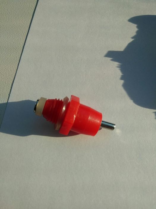 Поилки  для  кур.