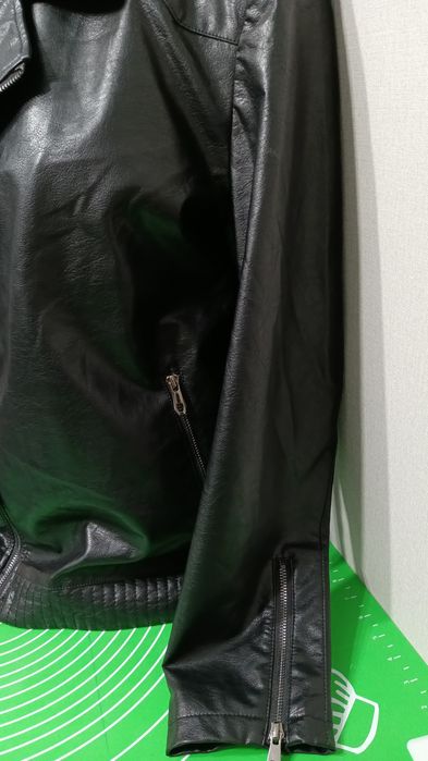 Мужская кожанная куртка