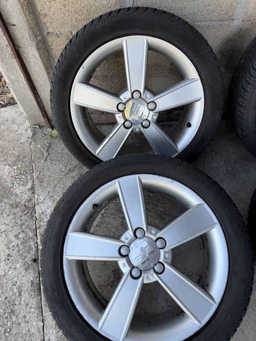 Оригинални джанти Seat 5x112 17цола с гуми Всесезонни