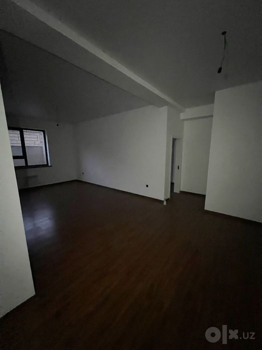 Kvartira sotiladi sergeli tumanida dupleks 4 xonali 1 etaj