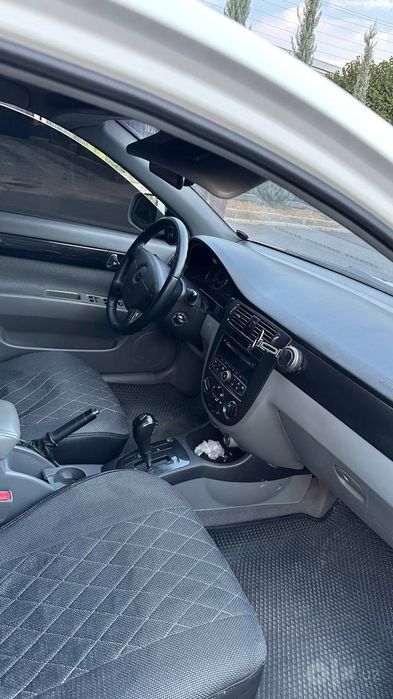 Chevrolet gentra/lacetti  A/T