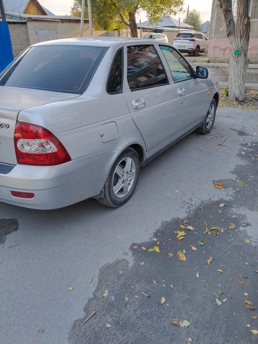 Продам PRiORA 2013 год