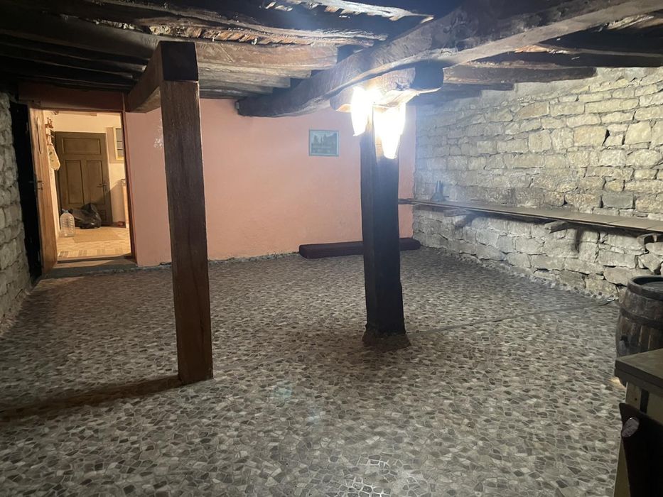 Продава се Къща в с. Карапелит, Област Добрич - 100 кв.м за 470 €/кв.м - Снимка #12