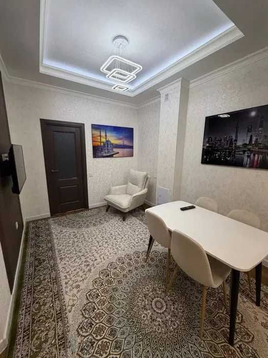Сдаётся квартира 2-ком в Метро Юнусабад Мега Планет р-н Юнусабад-11 кв