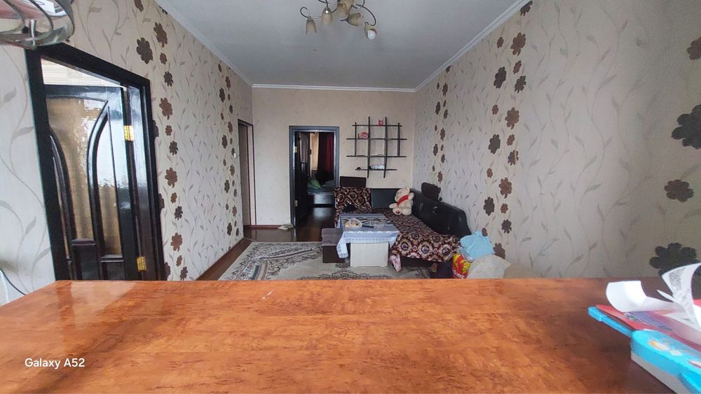 Ипотеку ! Срочно продажа квартиру Массив Феруза  2/3/4 балкон 1.5/3