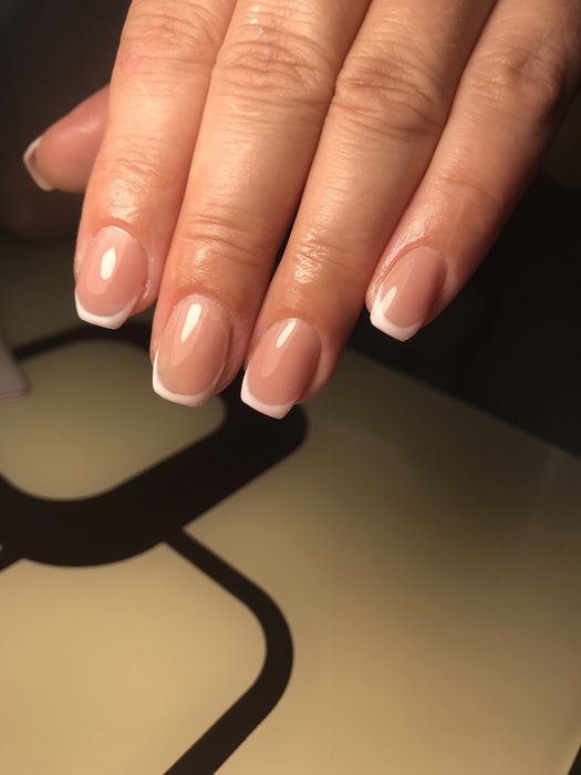Aplic unghii cu gel/semi
