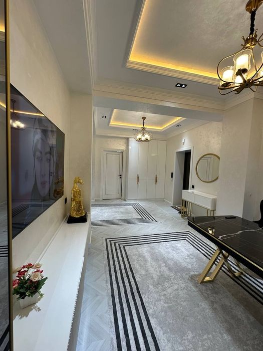 Сросно! 3/3/5 Продаётся квартира