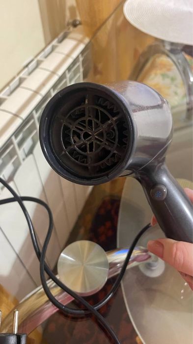 Продавам сешоар