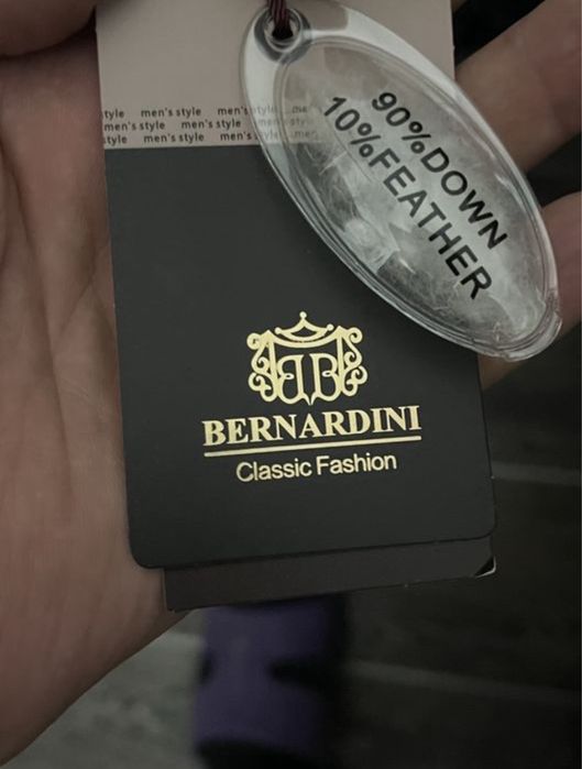 Продам куртку новую весеннию