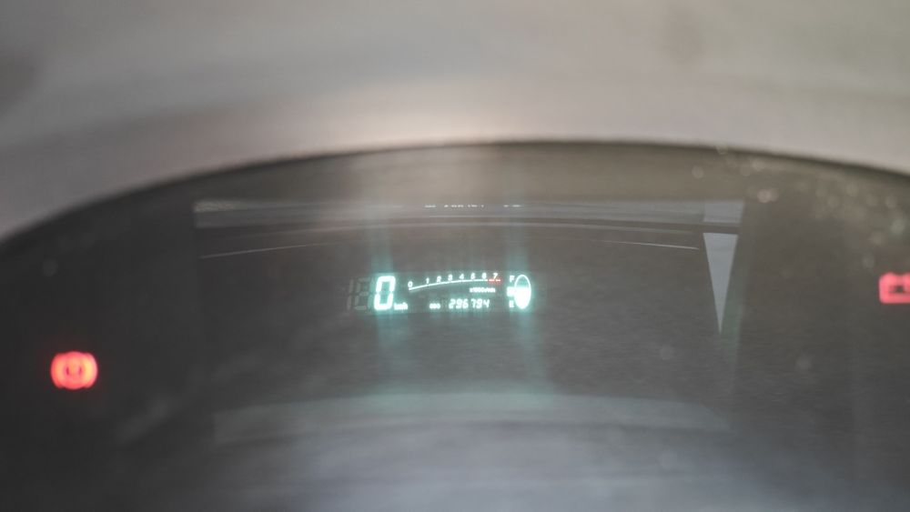 Toyota Yaris 1.0 КЛИМАТИК