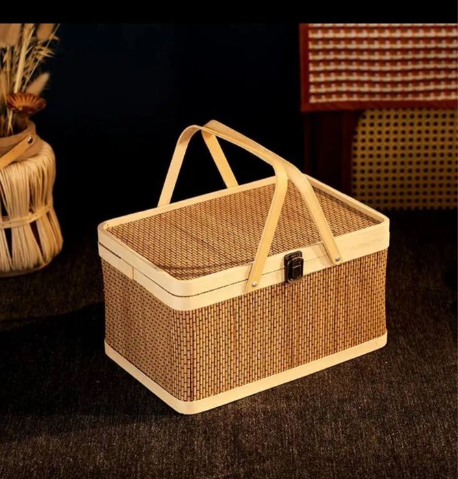 Корзина плетенная