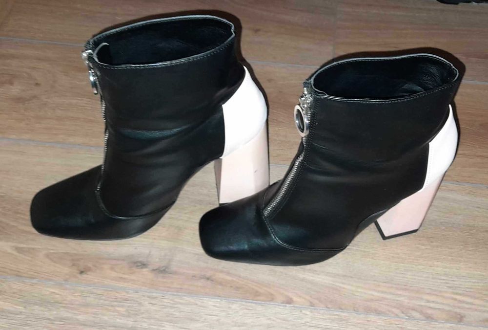 Боти ZARA 39 номер