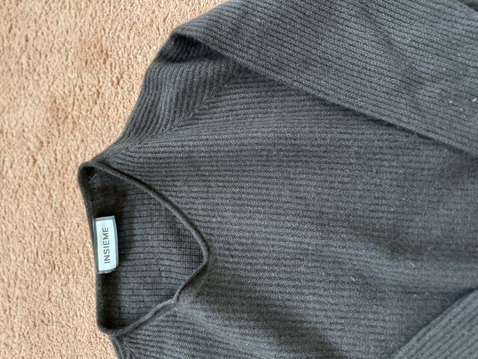 Pulover maro 36 S 70% lână merinos 30% cașmir