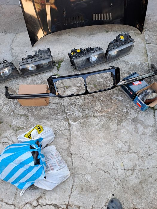 Останали части за БМВ е36 купе преден капак нов маска фарове нова