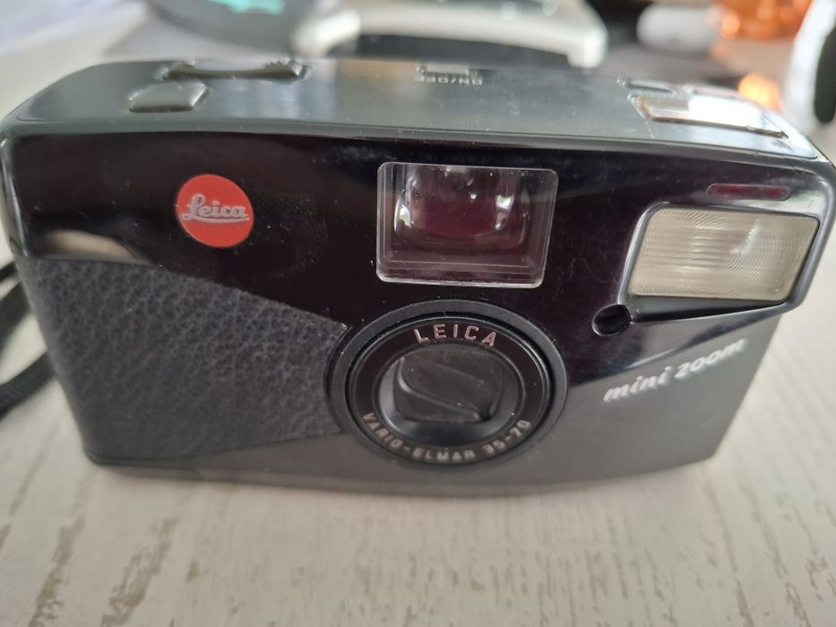 Leica aparate foto.Mini zoom si Z2X