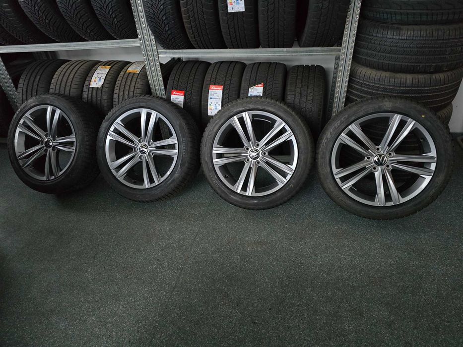 Jante Volkswagen Passat Anvelope iarna noi Pirelli 245 45 R18