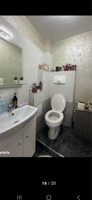 DIRECT PROPRIETAR!Apartament  3 camere modificat in 4,Comisia Centrala