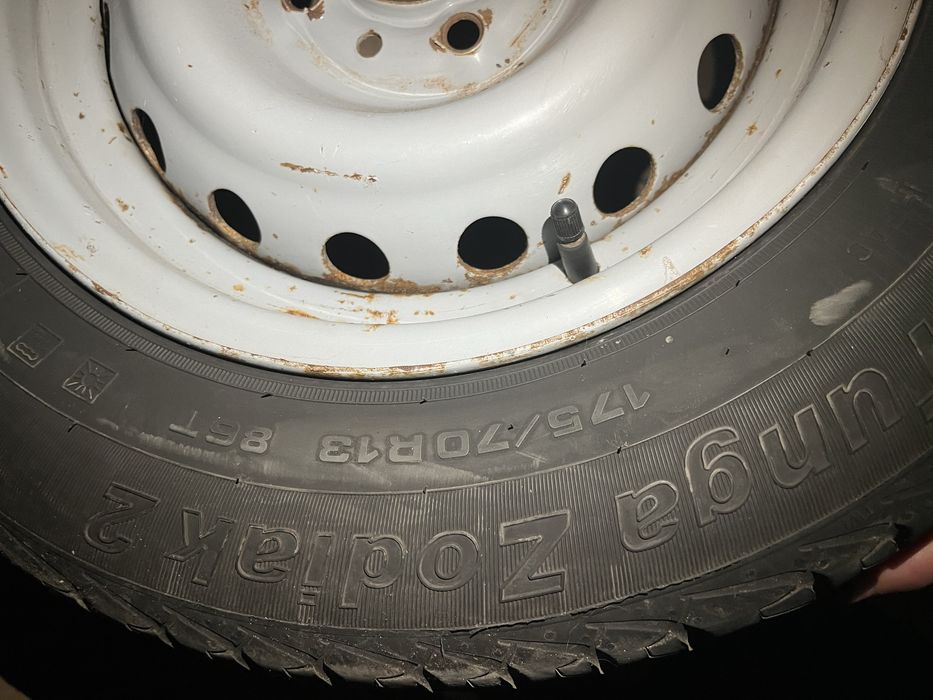 Продам резину новая и б/у