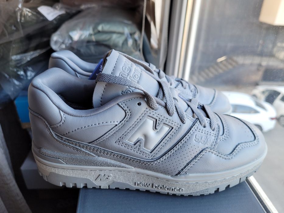 New Balance 550 Leather