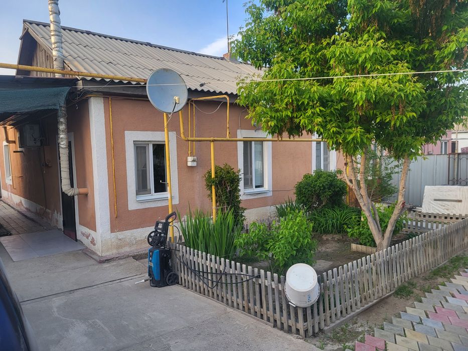 Срочно! Продам частный дом в центре города.