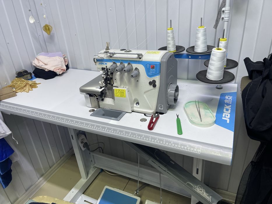 Оверолк промышленный Jack e4s