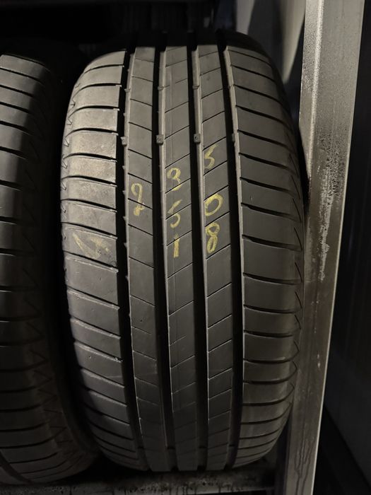 Anvelope 235/50/18 Bridgestone