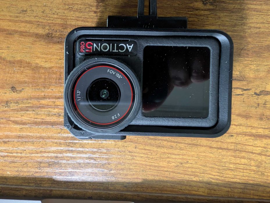 DJI Osmo Action 5 Pro – Ca Noua plus Set Filtre ND (Ideala Moto)