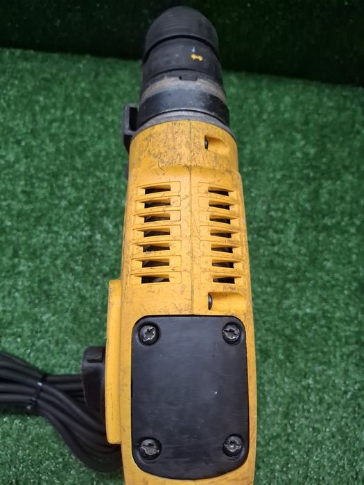 Тумбест перфоратор DeWALT D25404K
