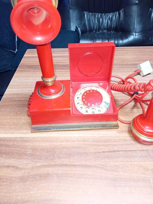 Телефон мраморен, .Телефон домашен ретро