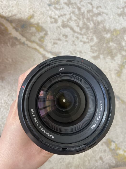 Sony 18-105mm F4 G OSS  E- mount