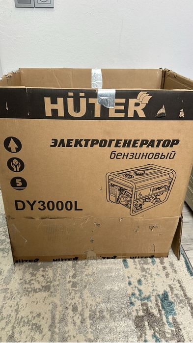Бензиновый генератор huter