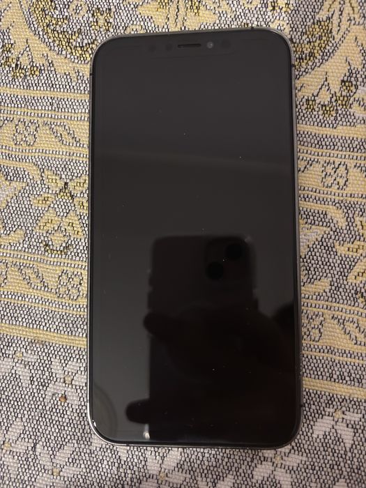 iPhone xr | airpods 3