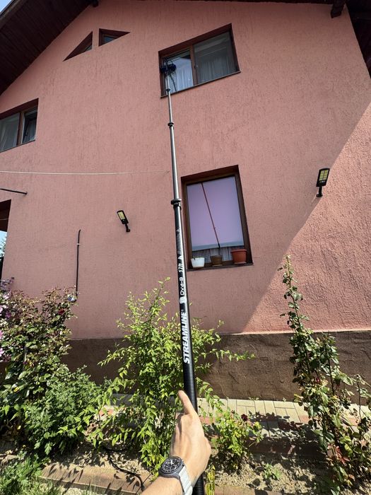 Curatare geamuri fatade panouri fotovoltaice tot judetul Suceava