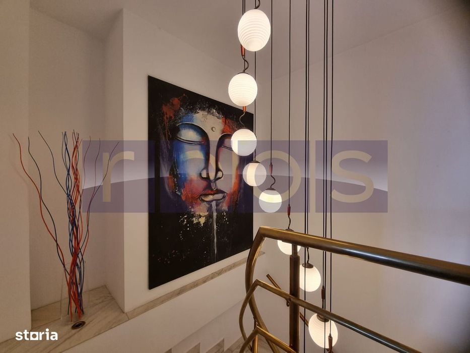 Vanzare- 3 Camere-Penthouse -Unirii