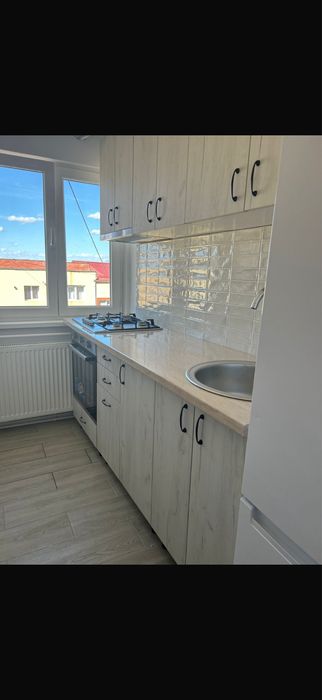 Inchiriez apartament 2 camere
