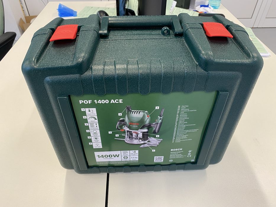 Оберфреза Bosch POF 1400 ACE