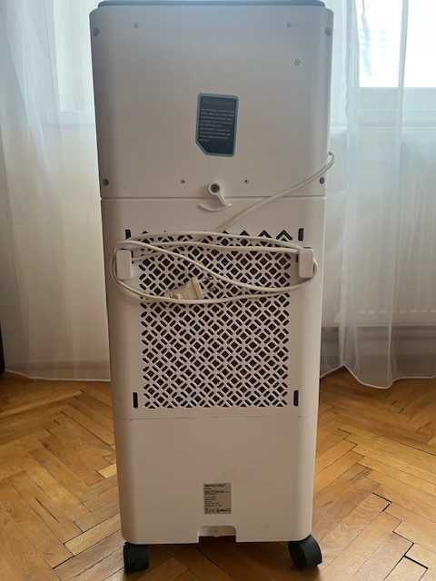 Vand aparat portabil de aer conditionat evaporativ(cu rezervor apa si gheata-fara freon)