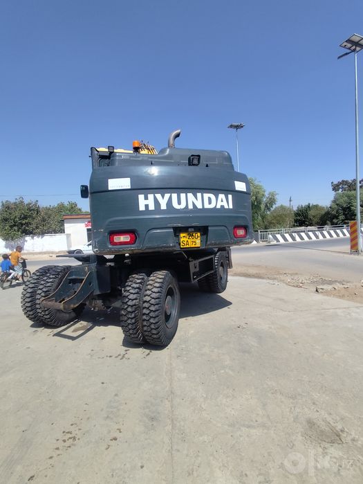 Ekskavator hyundai 145