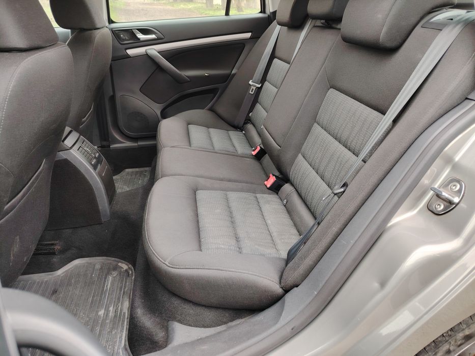 Салон за Шкода Октавия 2 / Skoda Octavia 2 face седалки