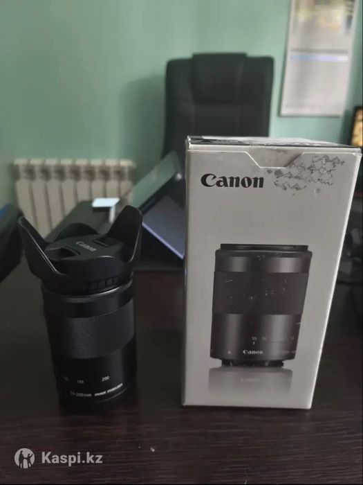 Объектив  Canon EF-M 55-200mm