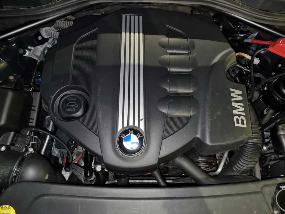 BMW 5 Series 0 — imagine 2