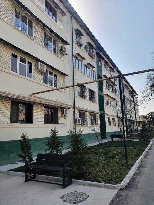 Продается 4 комн с мебелью Ориент Рисовой Спецплан102м2 Двойной балкон